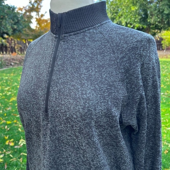 Lululemon Rest Less Half Zip Pullover Seamless | Black Dark Cast Grey | Size 12 - Picture 7 of 12